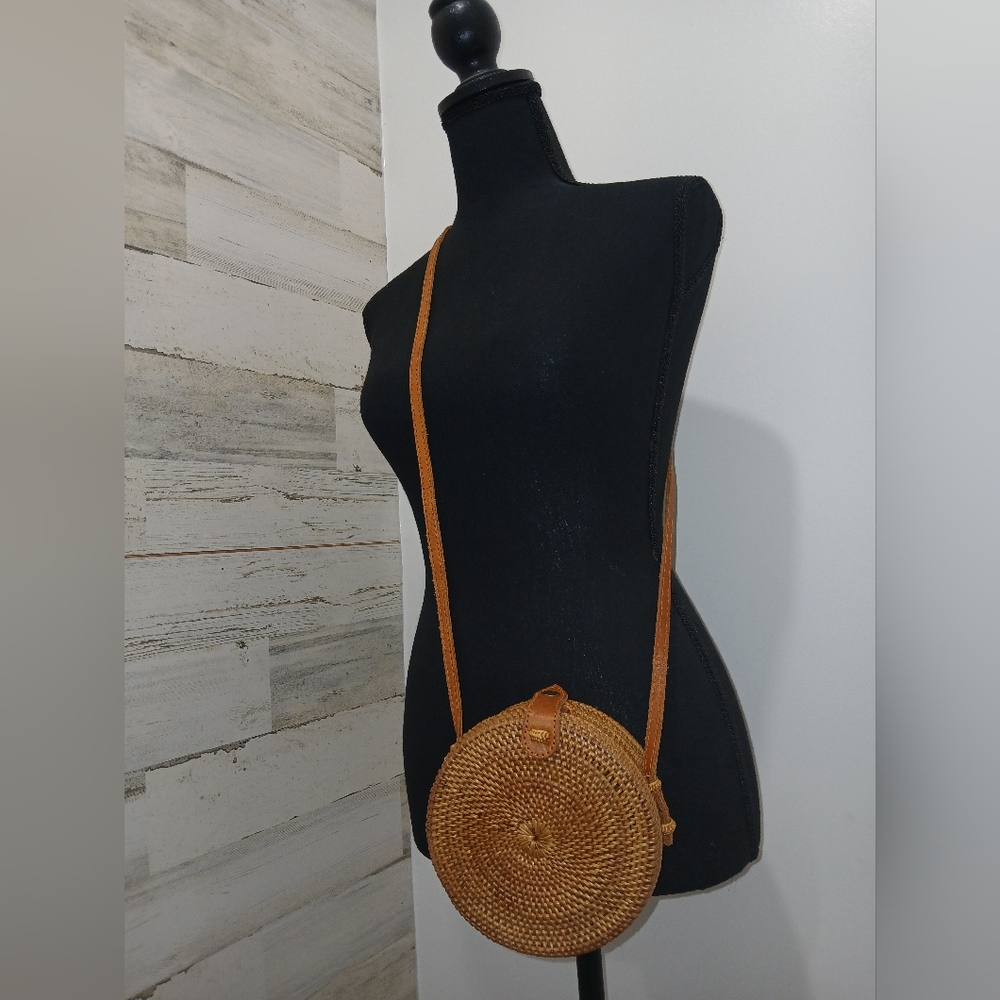 Round Woven Tan Crossbody Bag